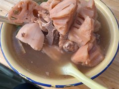 排骨藕汤-燕子煨汤(山海关路店)