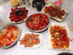 -巴厘龙虾·榜首油焖大虾(音乐学院·沿江酒馆店)