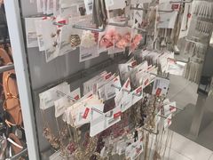 -H&M(天一广场店)