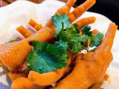 -蚝堡海鲜·威海菜·海肠捞饭·烧烤·亚洲吃蚝公司(幸福门店)