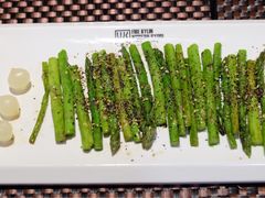 -HIHE Bistro·Oyster Bar(华熙live店)