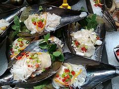 -船梆煮•蒸汽海鲜·炉火烤肉(五四广场店)