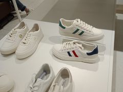 -hotwind热风(万象城店)