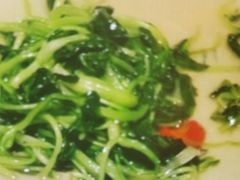 -八府香鸭·啫啫煲(华山路店)