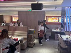 -海底捞火锅(杭州庆春路夜宵主题店)