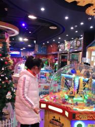-卡通尼乐园(五彩世界店)