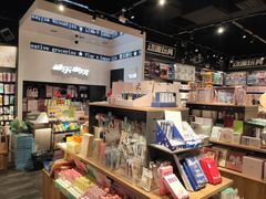 -酷乐潮玩(长楹龙湖天街店)