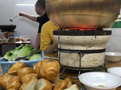 -威邵鸡煲(西华路总店)