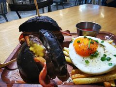 安格斯草饲无激素牡蛎牛排-HELLO 27 意面·沙拉·帕尼尼