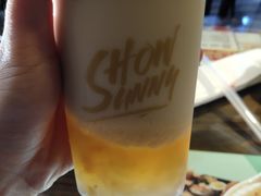 桃胶美颜奶茶-豪享来中西餐厅(延安东路店)