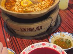 -沙胆彪炭炉牛杂煲(上海日月光广场店)