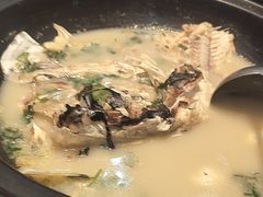 -香山湖家家宴(中山陵店)
