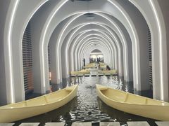 -涨巢·潮玩水疗局