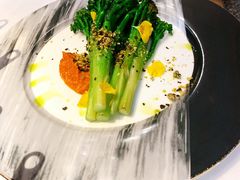 炒迷你西兰花-燃扒房Steakhouse(皇庭店)