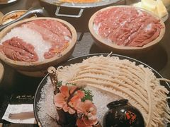 -晓宇重庆火锅(西安荟聚店)