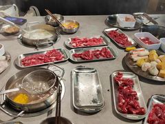 -张哞哞·鲜切牛肉自助火锅(高德置地店)