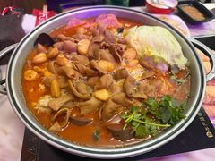 -彭记铁锅肥肠(东四总店)