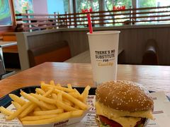 -The Habit Burger Grill 哈比特汉堡(复兴soho店)