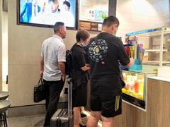 -德克士(虹桥火车站店)