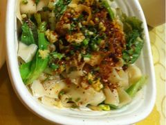 油泼面-西安美食阁(四平路店)