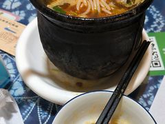-云南李记罐罐米线饵丝小吃(汉中门金鹰店)