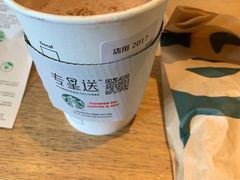 -星巴克臻选(莘庄仲盛店)