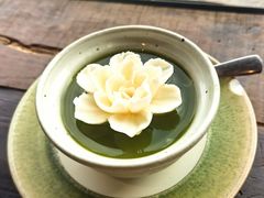 -包整·丝娃娃(一览甲秀楼风景店)