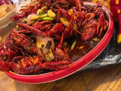 -冶建镜子·老南昌大排档·江西虾王(总店)