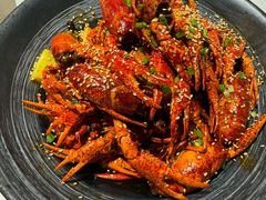 -肥肥虾庄·金牌油焖大虾(首义路店)