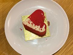 -美食小镇·观赏珍稀鸟类·长隆熊猫酒店