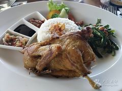 -Pundi Pundi Restaurant