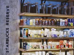 -星巴克臻选(湖滨道店)