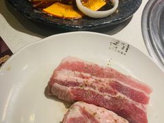 烤五花-本家韩国烤肉(青岛万象城店)