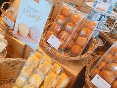 -皇冠幸福里动物奶油生日蛋糕(万达店)