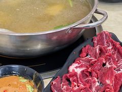 -闽粤一牛潮汕牛肉火锅