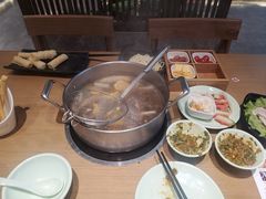 -焯牛潮汕牛肉火锅(云峰街创始店)