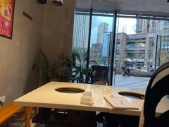 靠窗位-贵州辣子鸡番茄鸡