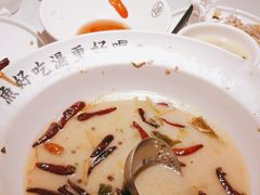 -江渔儿酸菜鱼(万科东荟城店)