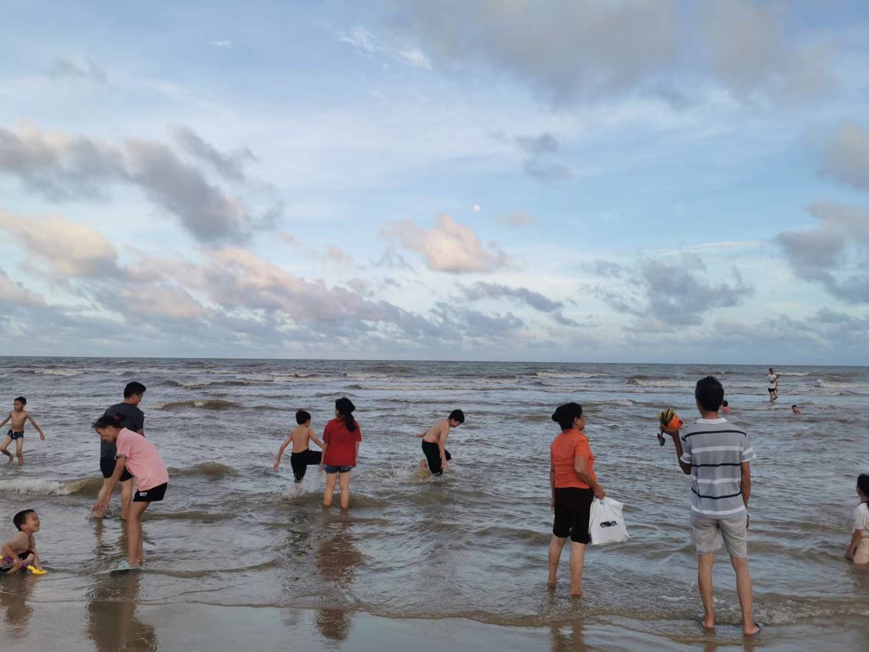 欢迎来到湛江市吴川吴阳金海岸!