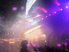 -交通银行前滩31演艺中心