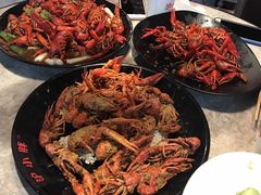 -沪小胖小龙虾(淮海中路旗舰店)