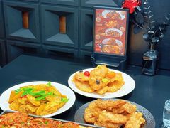 -红东阁东北菜烤肉酒馆(CROSS万象汇店)