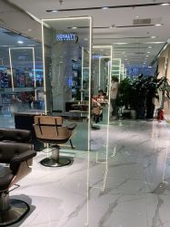 -罗亚帝造型·烫发染发