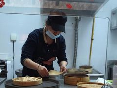 -裕兴记•蟹黄面馆(人民广场店)