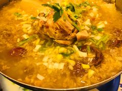 -闯关东东北农家菜(崂山石老人店)