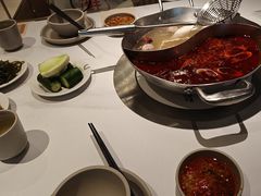 -左庭右院鲜牛肉火锅(金山万达店)