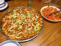 -邱金小炒·30 年盐帮江湖菜(自贡店)