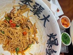 -李犟大爆鳝面·手工蟹黄包(湖滨西湖店)