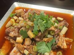 -三叔特色自贡菜(中海国际店)