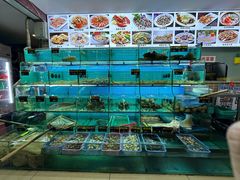 -覃记海鲜美食餐厅